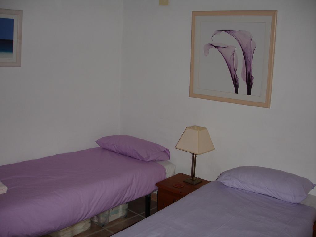 Almond Reef Casa Rural Los Alias Стая снимка
